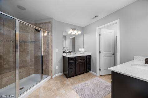 2430 Woodhawk Lane Avon OH 44011