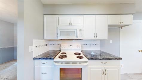 143 East Garwood Drive Tallmadge OH 44278