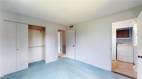 143 East Garwood Drive Tallmadge OH 44278