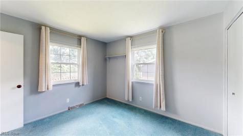 143 East Garwood Drive Tallmadge OH 44278