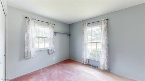 143 East Garwood Drive Tallmadge OH 44278