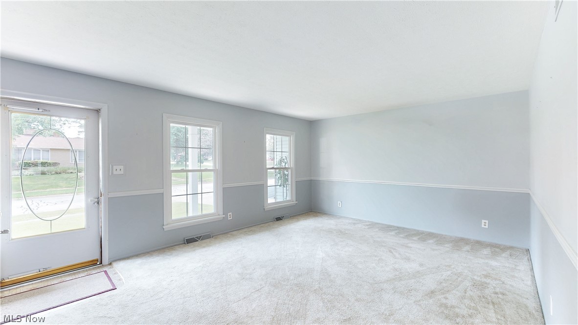143 East Garwood Drive Tallmadge OH 44278