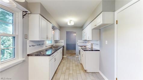 143 East Garwood Drive Tallmadge OH 44278