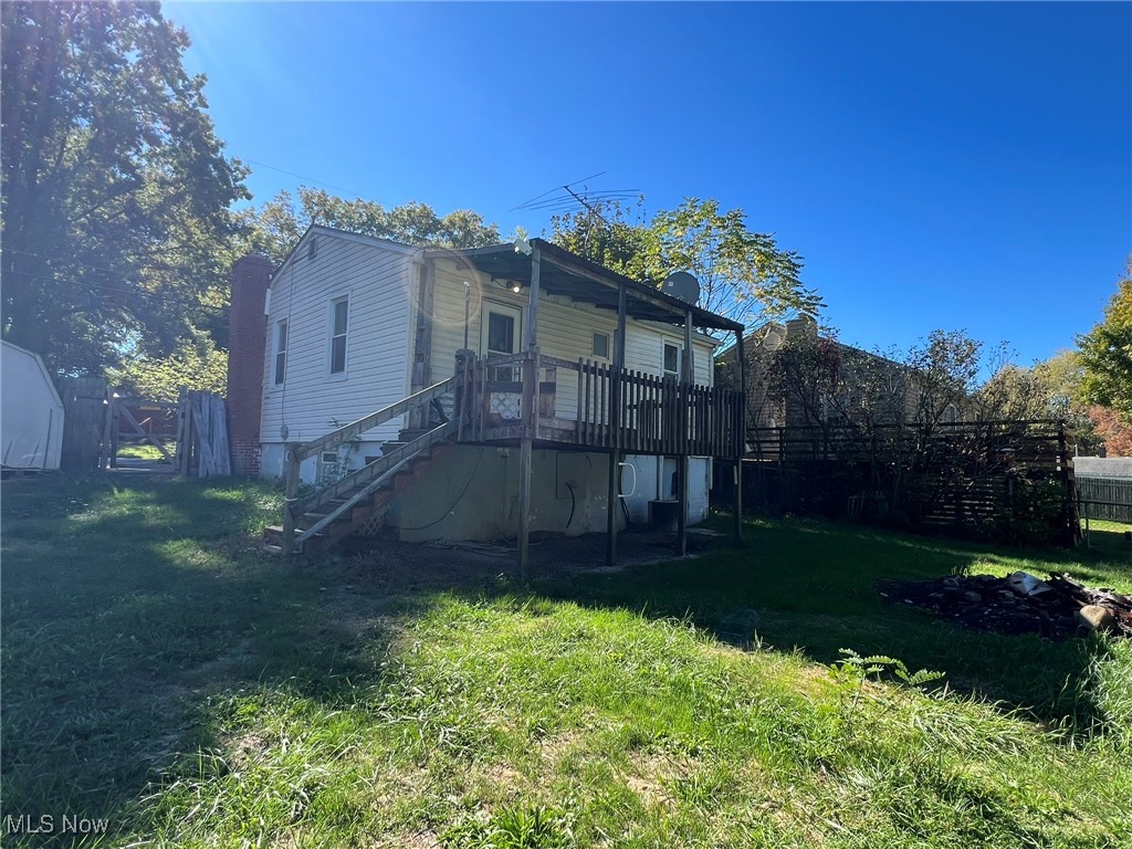 2487 Delaware Avenue Akron OH 44312