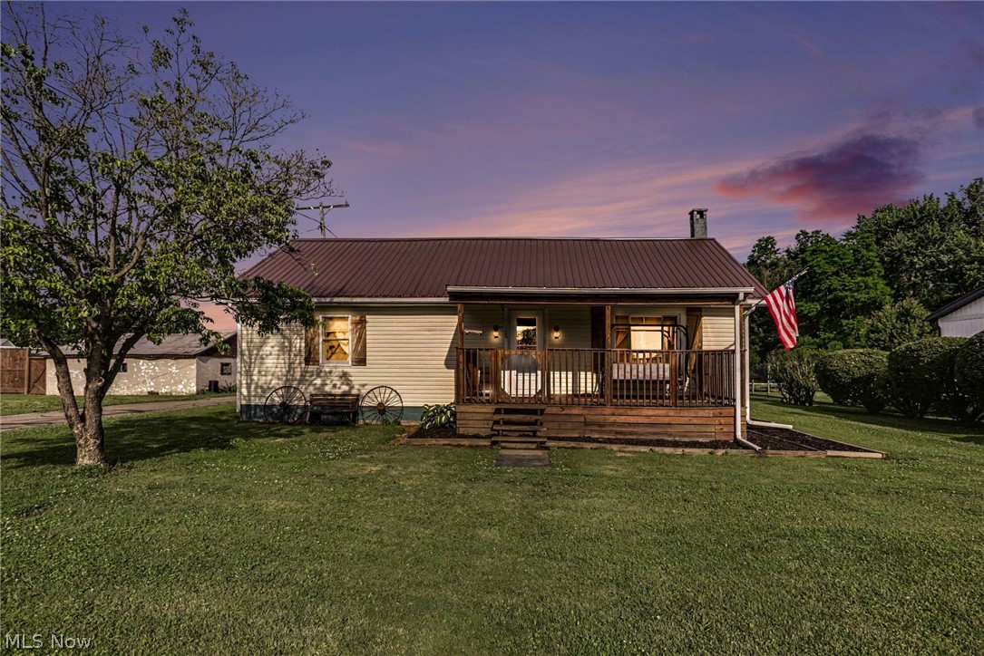 108 Washington Street Coshocton OH 43812