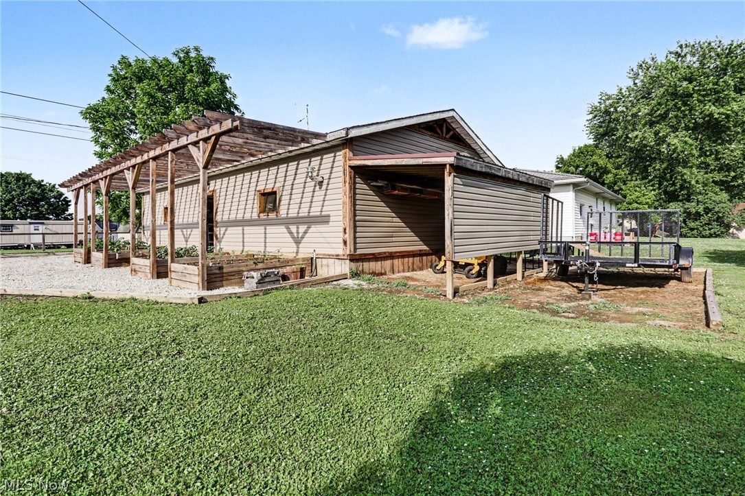 108 Washington Street Coshocton OH 43812