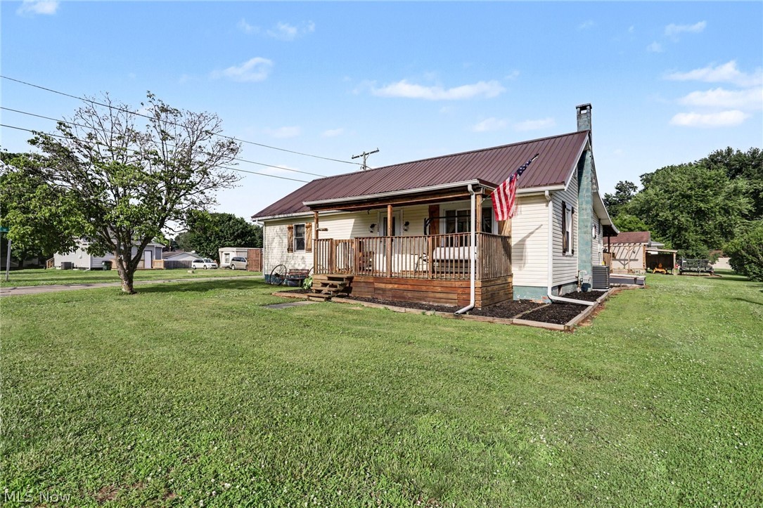 108 Washington Street Coshocton OH 43812