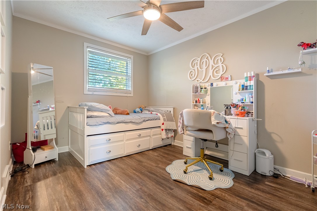 6274 Woodmoor Avenue NW Canton OH 44718