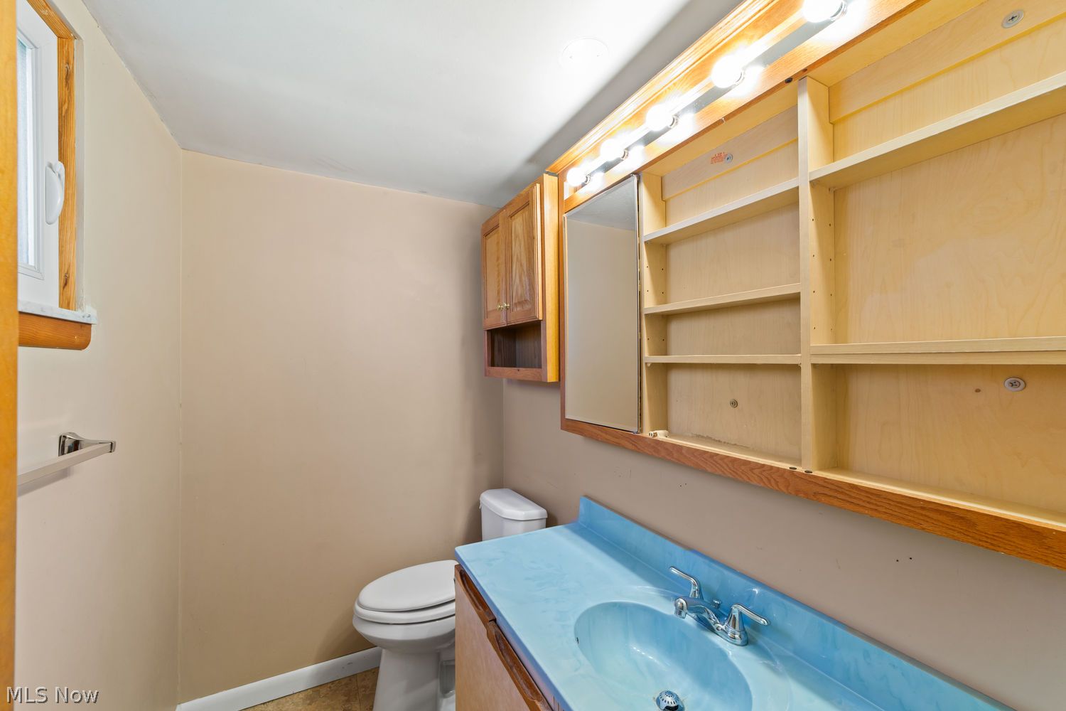 4428 Oak Lane North Olmsted OH 44070