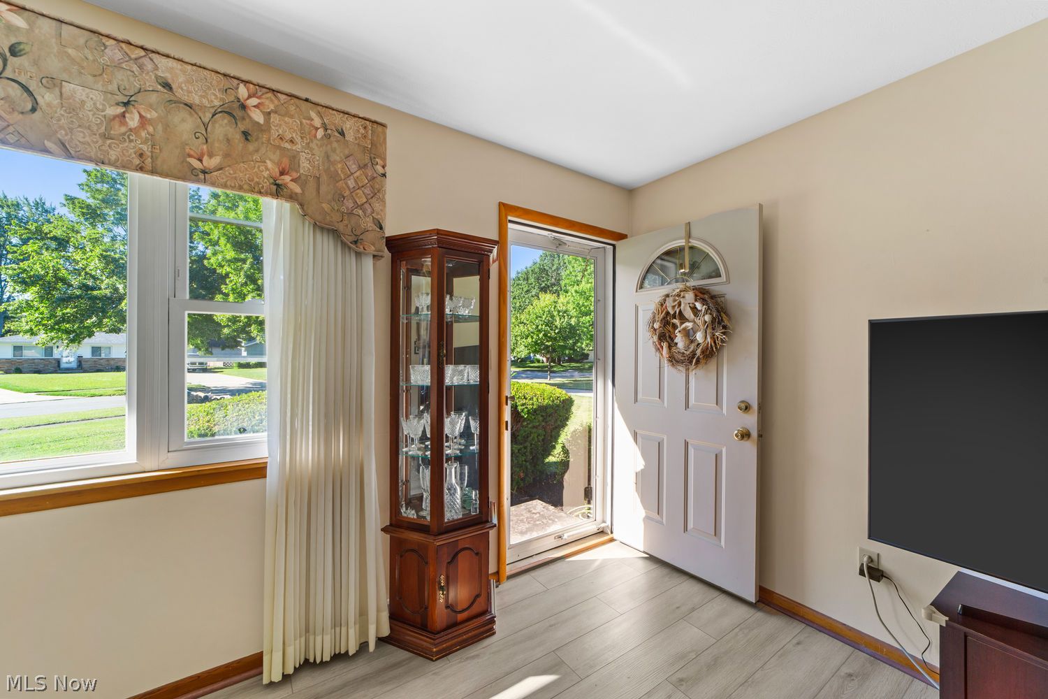 4428 Oak Lane North Olmsted OH 44070