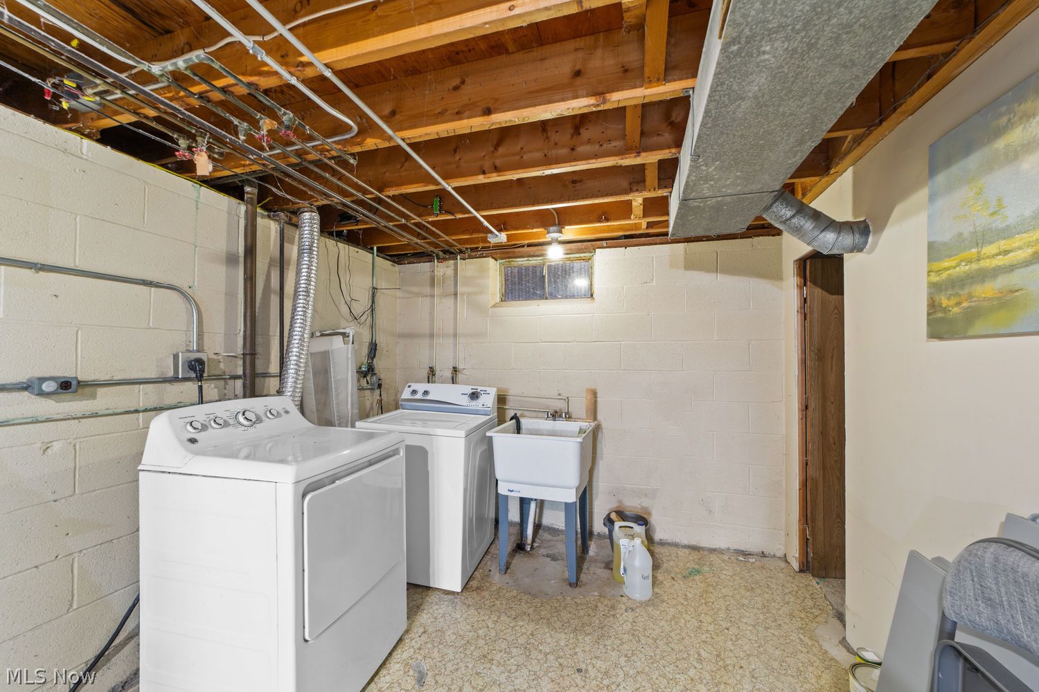 4428 Oak Lane North Olmsted OH 44070