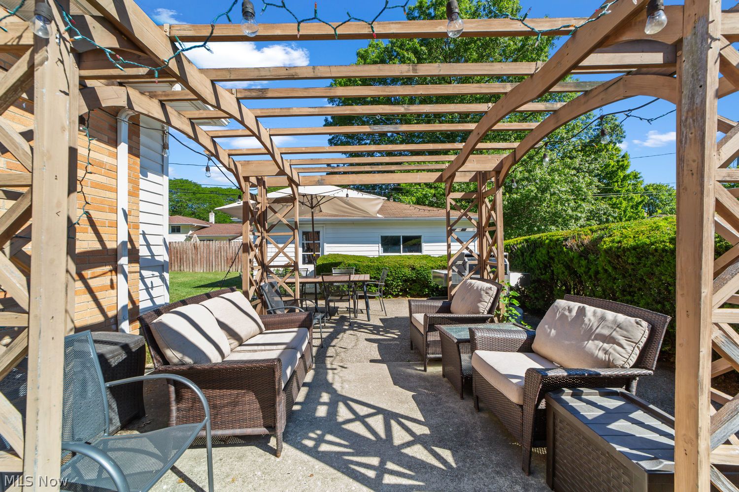 4428 Oak Lane North Olmsted OH 44070