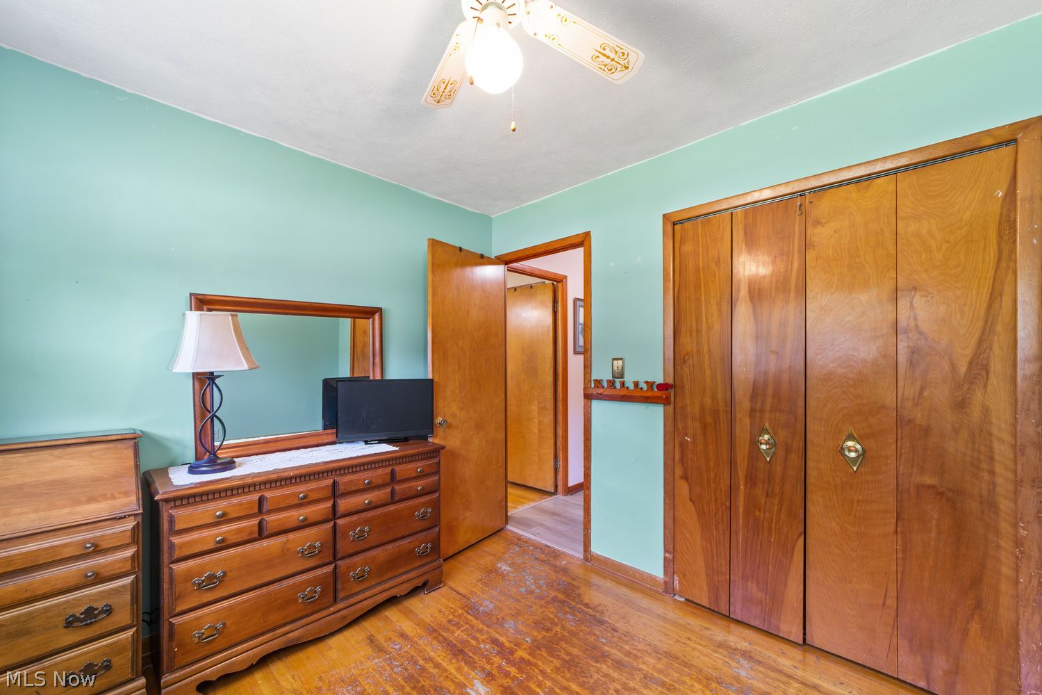 4428 Oak Lane North Olmsted OH 44070