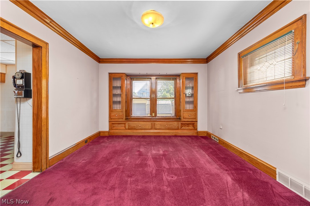 11301 Linnet Avenue Cleveland OH 44111