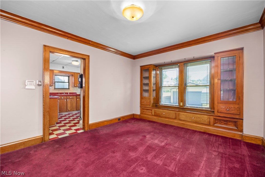 11301 Linnet Avenue Cleveland OH 44111