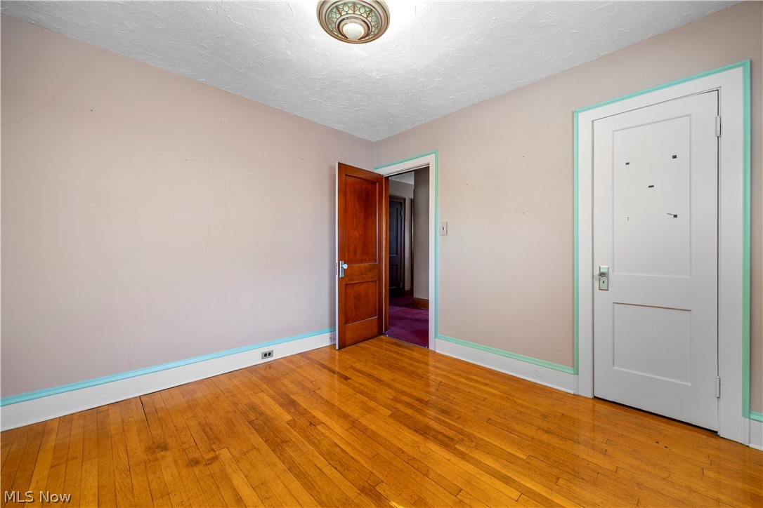 11301 Linnet Avenue Cleveland OH 44111