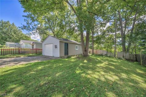 90 Cowles Avenue Bedford OH 44146