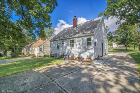 90 Cowles Avenue Bedford OH 44146