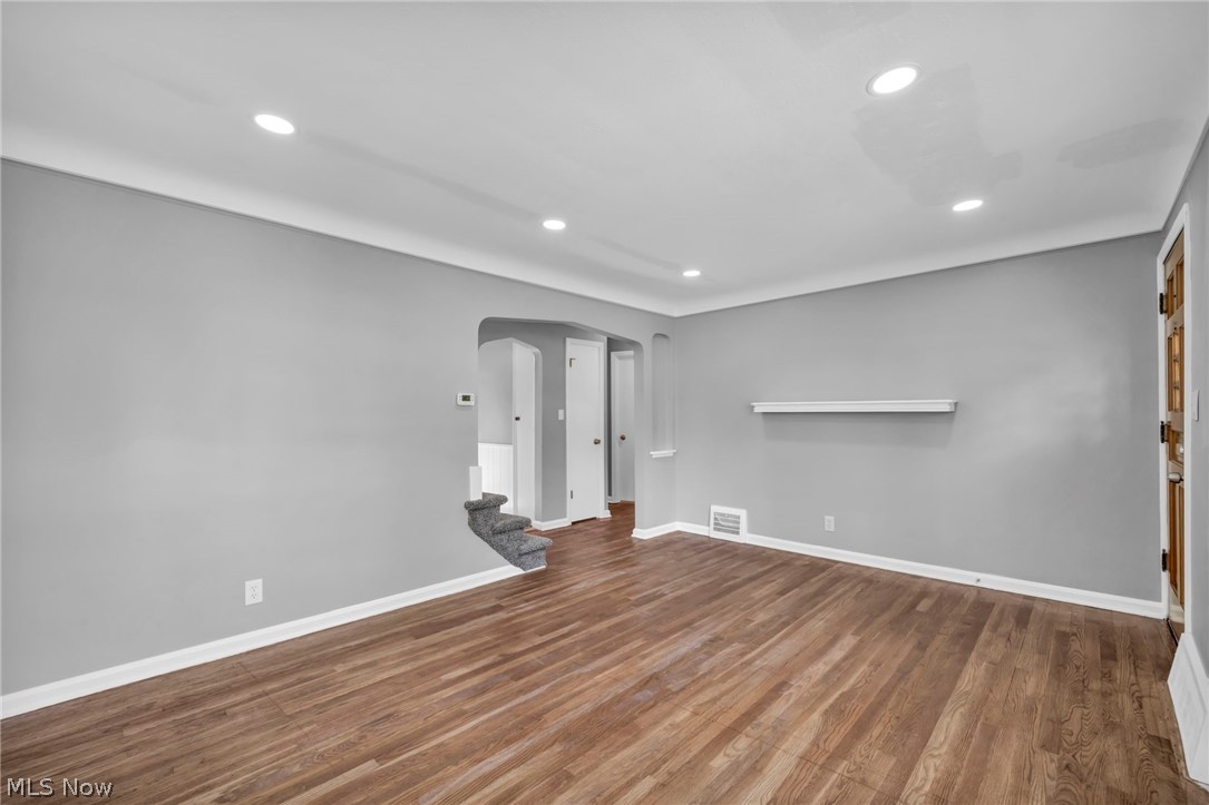 90 Cowles Avenue Bedford OH 44146