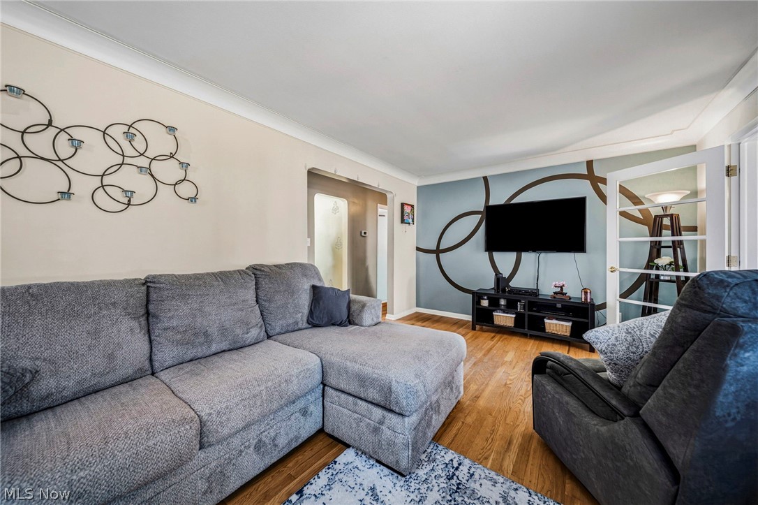 294 E 323rd Street Willowick OH 44095