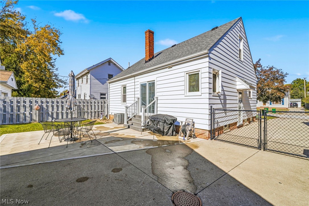294 E 323rd Street Willowick OH 44095