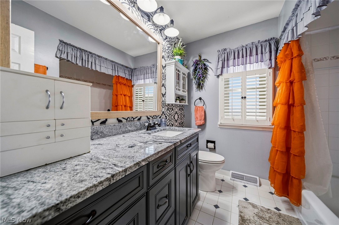 294 E 323rd Street Willowick OH 44095