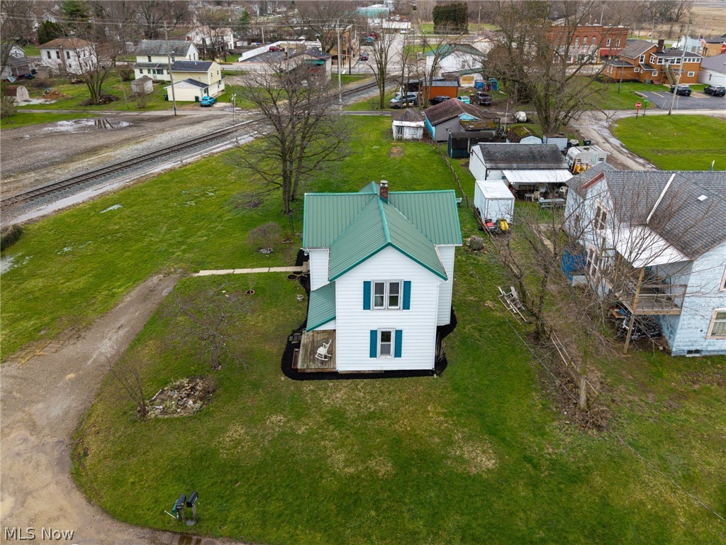 153 Schaff Alley Creston OH 44217