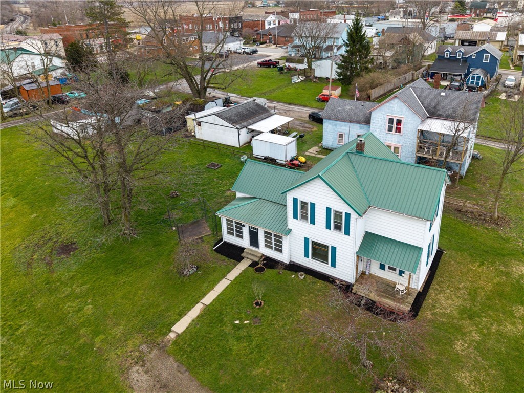 153 Schaff Alley Creston OH 44217