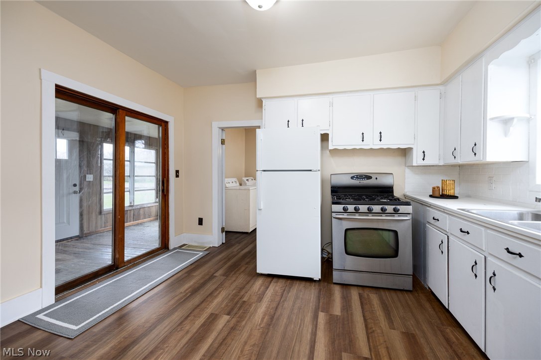 153 Schaff Alley Creston OH 44217