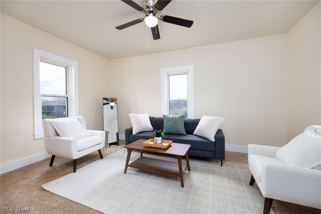 153 Schaff Alley Creston OH 44217