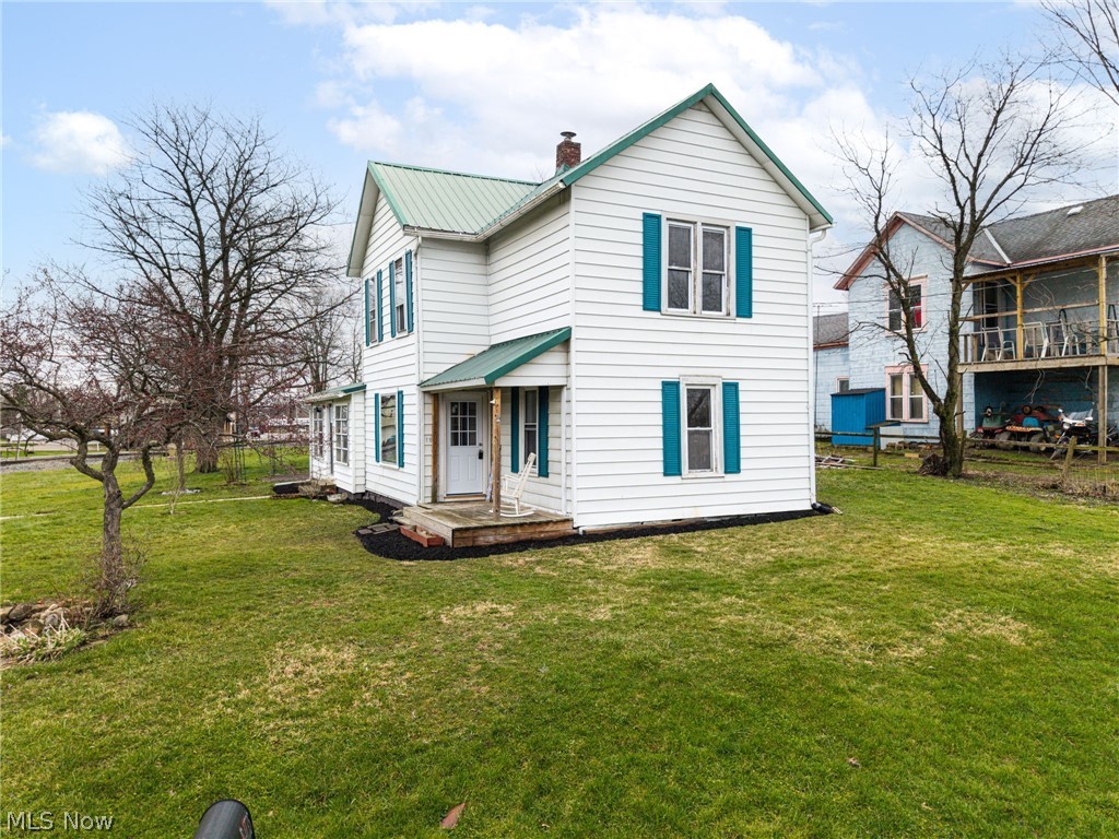 153 Schaff Alley Creston OH 44217