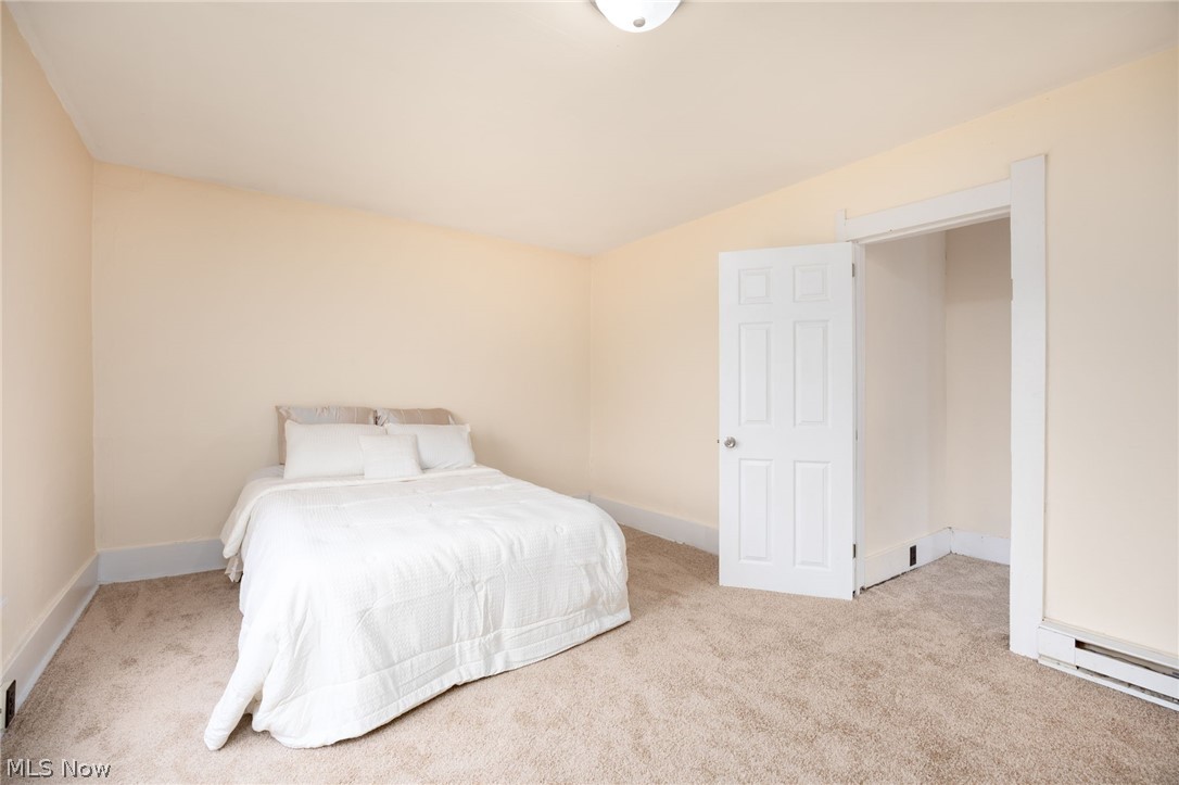 153 Schaff Alley Creston OH 44217