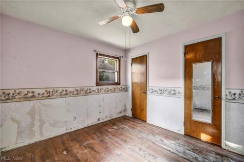 1513 Maple Drive Lorain OH 44052