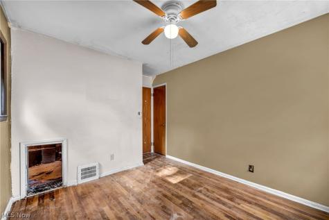 1513 Maple Drive Lorain OH 44052