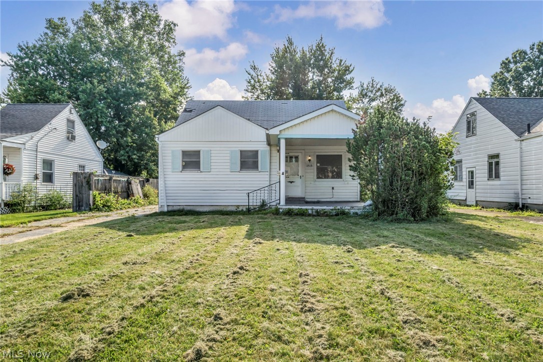 1513 Maple Drive Lorain OH 44052