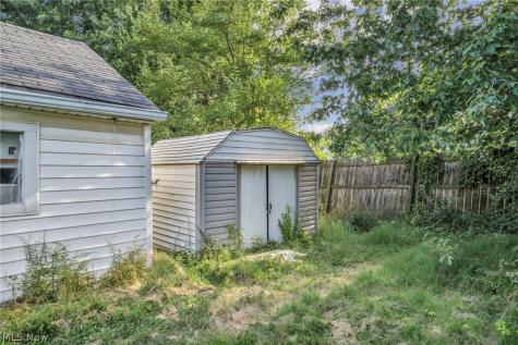 1513 Maple Drive Lorain OH 44052