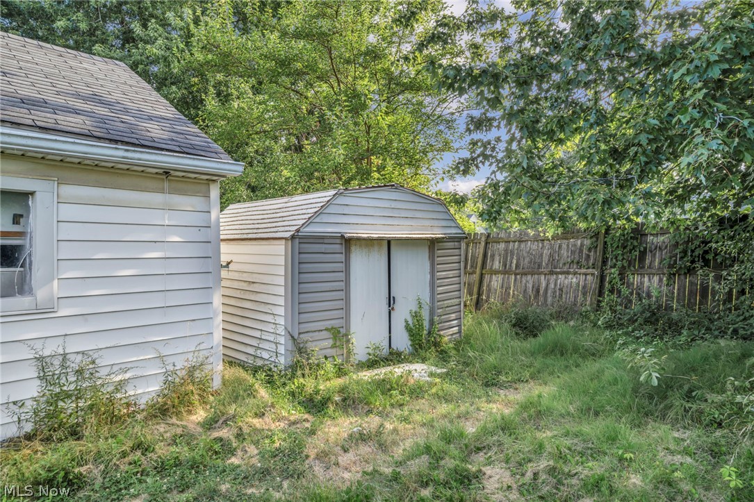 1513 Maple Drive Lorain OH 44052