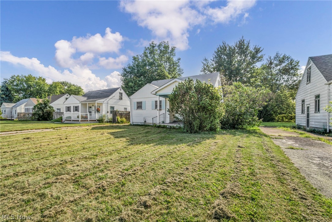 1513 Maple Drive Lorain OH 44052
