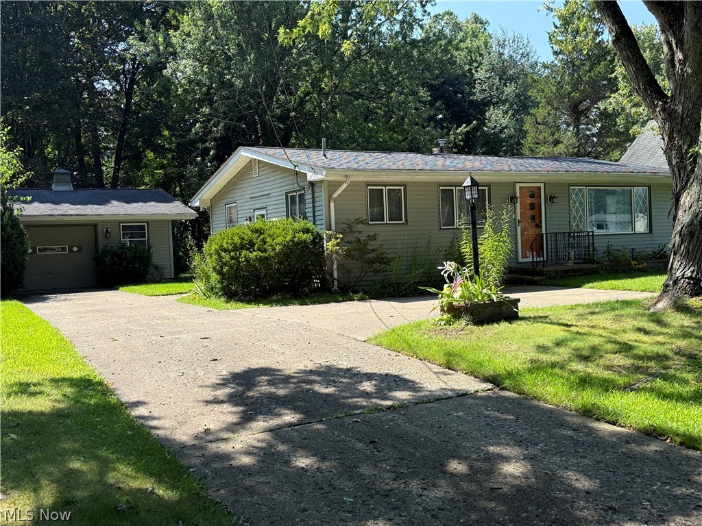 203 W Main Road Conneaut OH 44030