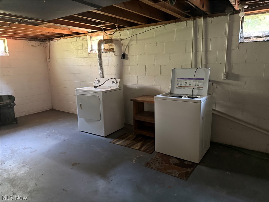 203 W Main Road Conneaut OH 44030