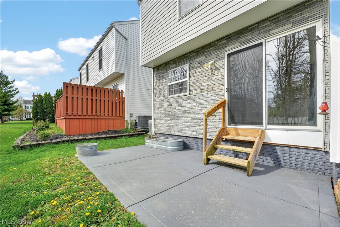 87 Crystal Court Brunswick OH 44212