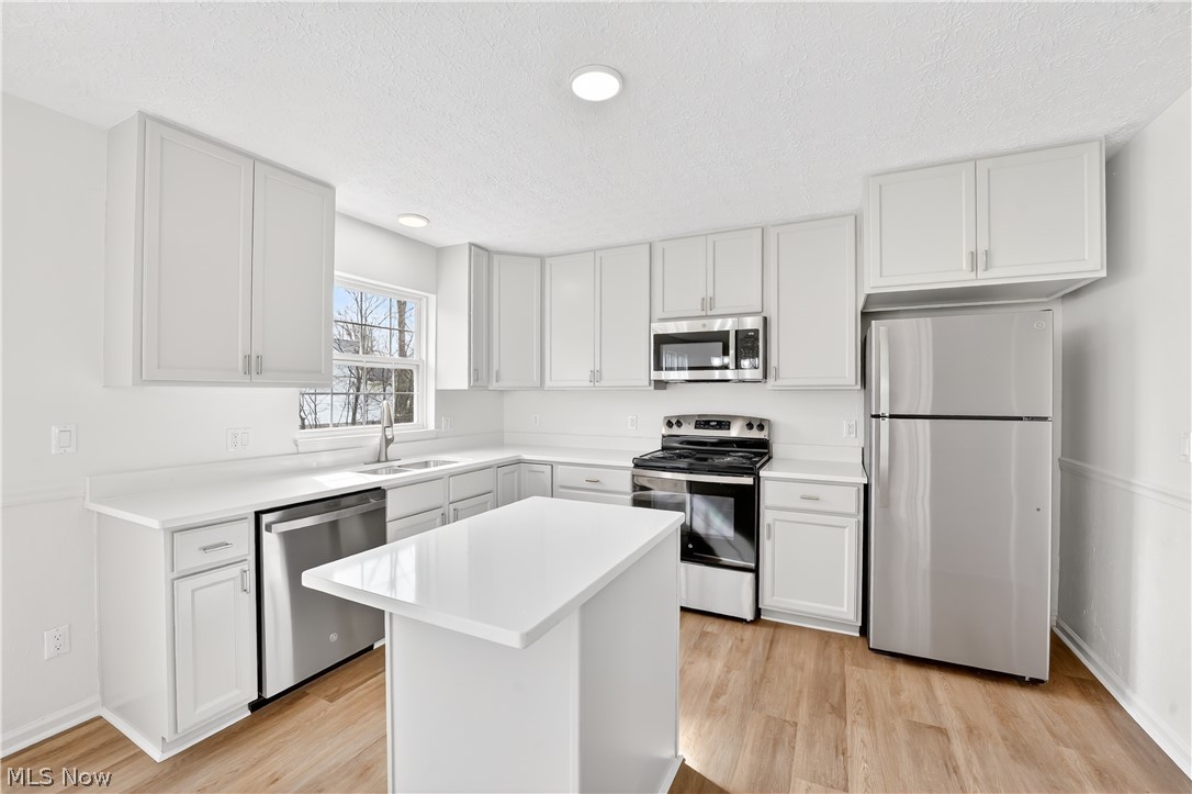 87 Crystal Court Brunswick OH 44212