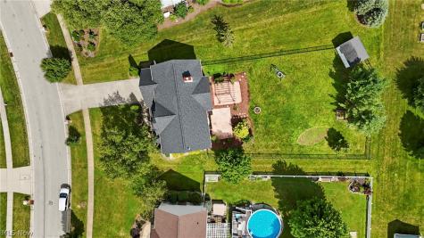 4374 Pletzer Boulevard Rootstown OH 44272