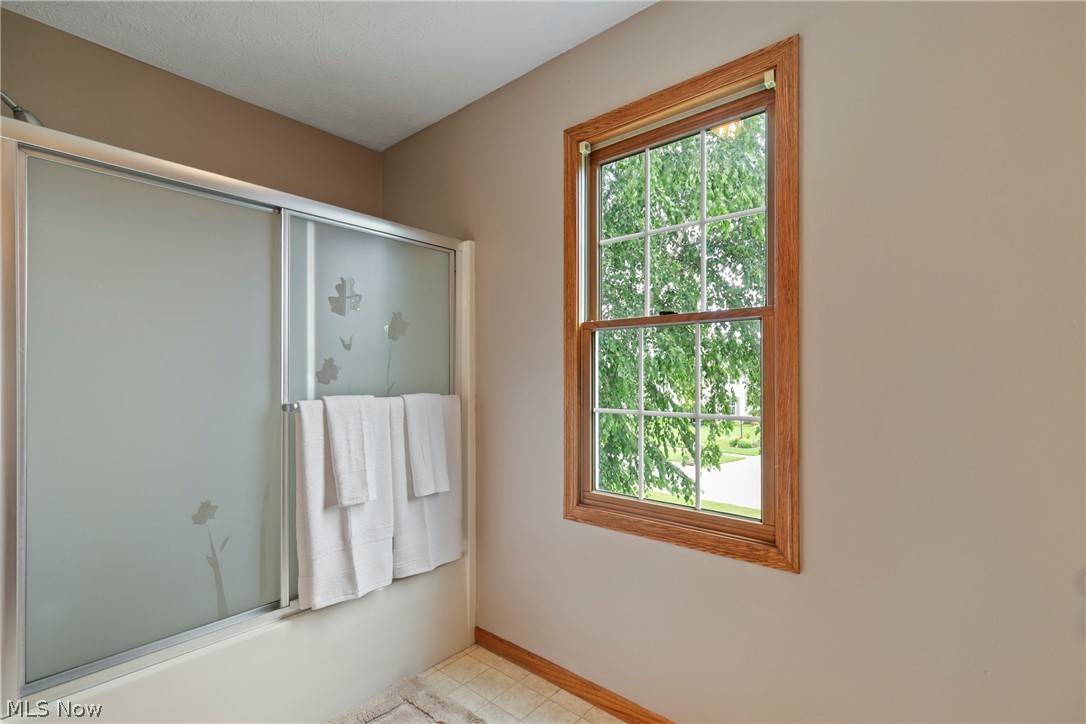 4374 Pletzer Boulevard Rootstown OH 44272