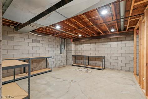4374 Pletzer Boulevard Rootstown OH 44272