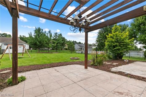 4374 Pletzer Boulevard Rootstown OH 44272