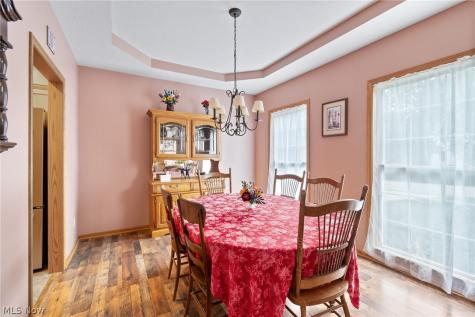 3883 Cromford Circle NW Uniontown OH 44685