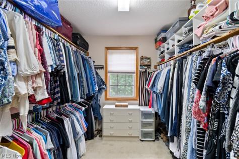 3883 Cromford Circle NW Uniontown OH 44685