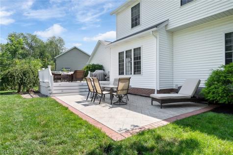 3883 Cromford Circle NW Uniontown OH 44685