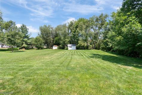 3883 Cromford Circle NW Uniontown OH 44685